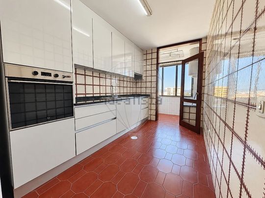Apartamento em Santo Ovídio - Cedro - Monte da Virgem, Mafamude - Photo 1