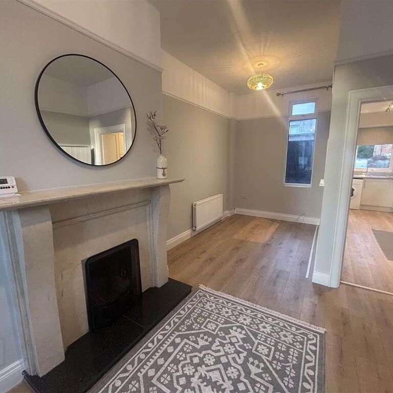 108 Downshire Road, Holywood, BT18 9LY - Photo 1