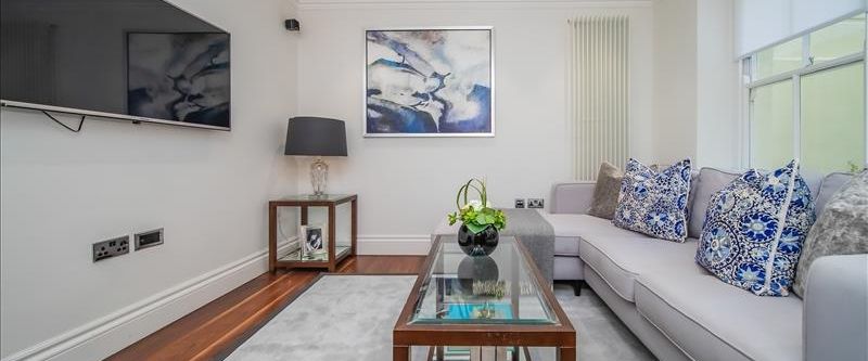 GARDEN HOUSE, BAYSWATER, W2, London - Photo 1