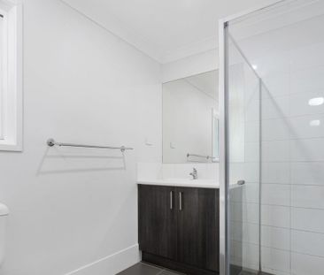 10 Felicity St, Morayfield QLD 4506 - House For Rent | Domain - Photo 6
