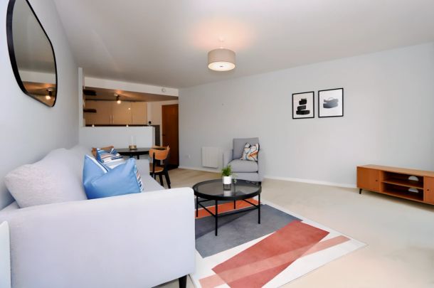 2Bedrooms, 2Bathrooms - Photo 1