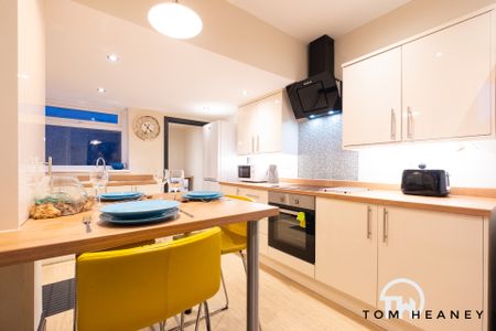 Cheltenham Terrace Room 7 - Photo 3