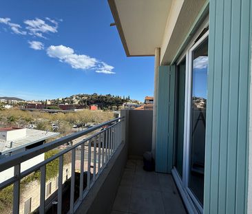 Location Appartement 1 pièce 27m² - Photo 1