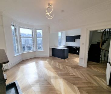 4 bedroom duplex to rent - Photo 1