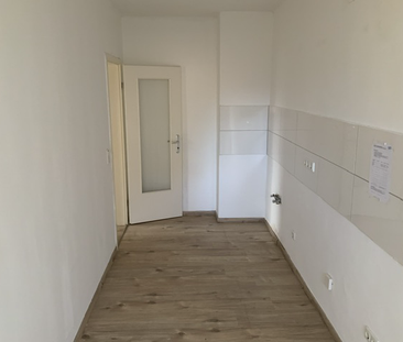 Ich bin ab sofort zu haben - Tolle 2-Zimmerwohnung mit neuem Duschb... - Photo 4