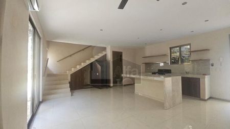REF. 7913/771 - Casa en renta en el Centro de Mérida,Yucatán. - Photo 2
