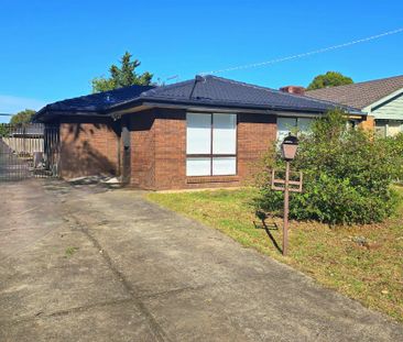 Spacious & Convenient Family Living - Photo 1