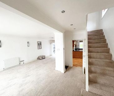 3 bedroom detached house to rent - Photo 1
