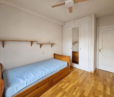 Piso de alquiler en Calle Convento, Casco Antiguo - Photo 3