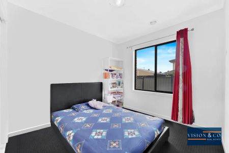 “Live the Modern Alfresco Lifestyle” - Photo 2