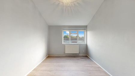Refurbished 1 bedroom property close to Caledonian Road Tube - Photo 4