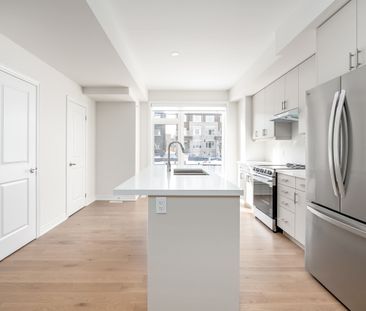 For Lease - 3193 Sixth Line Unit# Unit 2, Oakville, Ontario - Photo 3