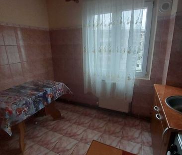 Inchiriez apartament 2 camere zona Sagului - Fotografie 3