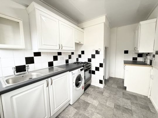 North Dryburgh Road, Wishaw, ML2 - Photo 1