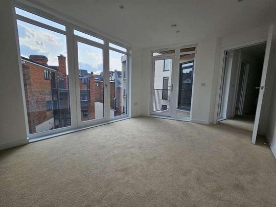 Jacksons Corner, Central Reading, RG1 - Photo 1