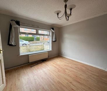 79 Norglen Road, Belfast, BT11 8EA - Photo 1