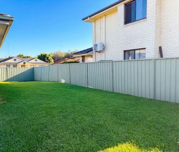 Spacious Family Home in a Prime Glenmore Park Location - Photo 4