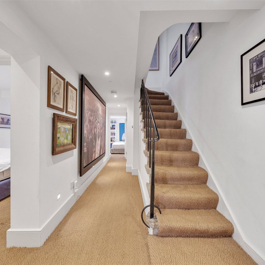 St. Georges Terrace, Primrose Hill, NW1 maisonette to rent - Photo 1