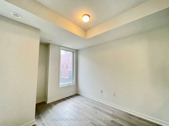 For Lease - 3409 Ridgeway Drive Unit# 16, Mississauga, Ontario - Photo 1