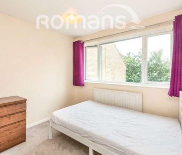 Weydon Hill Close, Farnham, GU9 - Photo 2