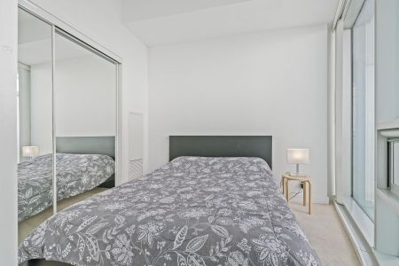 For Lease - 14 York Street Unit# 3705, Toronto, Ontario - Photo 4