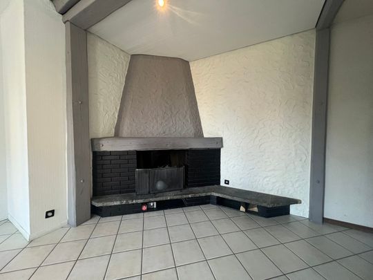 Charmant appartement de 4 pièces au rez-de-chaussée surélevé à La Chaux-de-Fonds - Photo 1