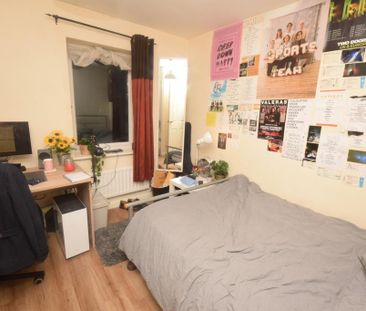 4 bedroom house to rent - Photo 1