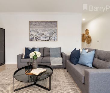 15 Hadley Lane, Craigieburn VIC 3064 - House For Rent | Domain - Photo 4