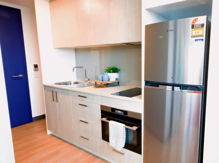 Studio Large - Photo 3