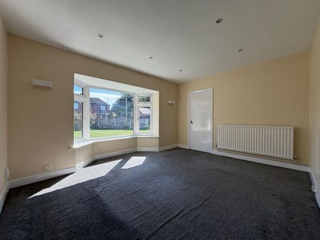2 bedroom detached bungalow to rent - Photo 4