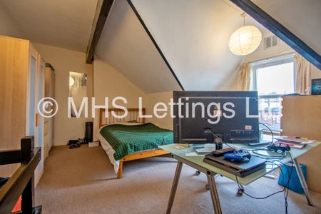 3 Bedroom Mid Terraced House for rent in Hessle Street - Photo 4
