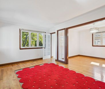 For Lease - 664 Scarlett Road, Toronto, Ontario - Photo 4