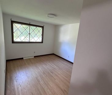 For Lease - 6511 Dorchester Road, Niagara Falls, Ontario - Photo 4