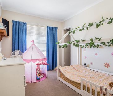 Perfectly Positioned Two-Bedroom Unit - Photo 3