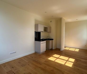 Location Appartement 2 pièces 47m² MULHOUSE 68200 - Photo 4