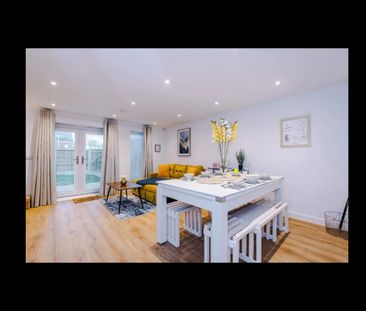 3 Bed Flat, Castle Irwell, M6 - Photo 5