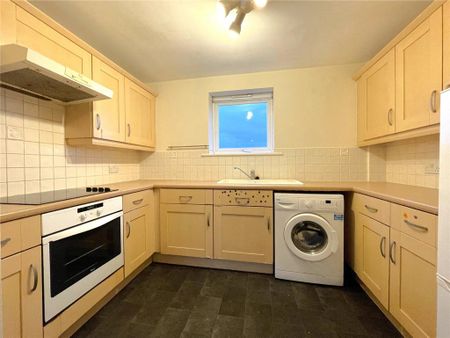 2 bedroom apartment to rent - Photo 2