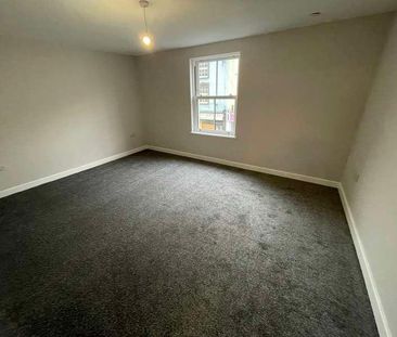 Clarence Street, Pontypool, NP4 - Photo 5