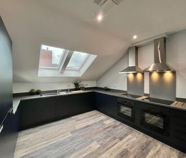 Flat 5, Commercial Point, NG9 2NG, NOTTINGHAM - Photo 4