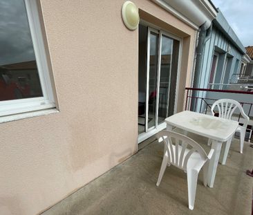 Location Appartement 1 pièce 23m² - Photo 6