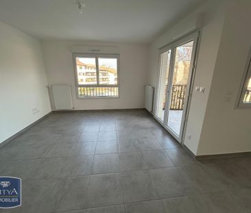 Location Appartement 2 pièces 44m² THONON LES BAINS 74200 - Photo 2
