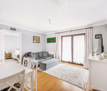 Robina Close, Northwood, HA6 - Photo 6