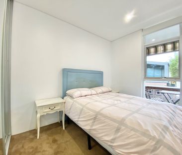1/3 Hayden Place, Botany, NSW 2019 - Photo 3