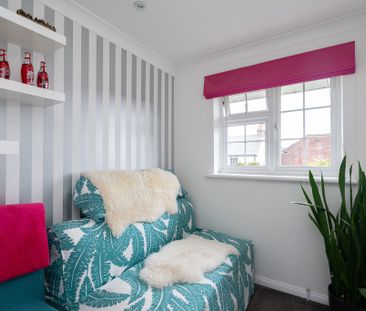 Spring Gardens, Spring Gardens, Dorking, Surrey, RH4 - Photo 1