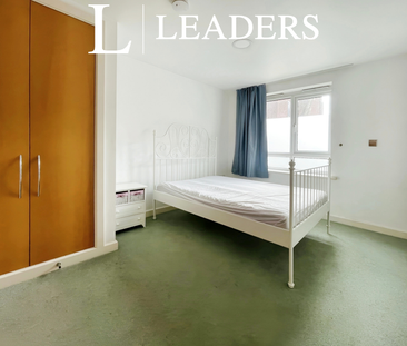 2 bedroom apartment to rent Gloucester Square, Southampton, SO14 - Photo 4