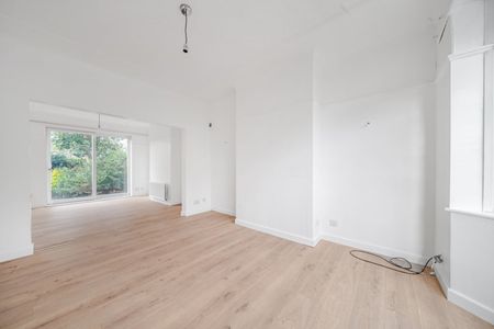 3 Bed End Terrace, Willowdale Road, L9 - Photo 2