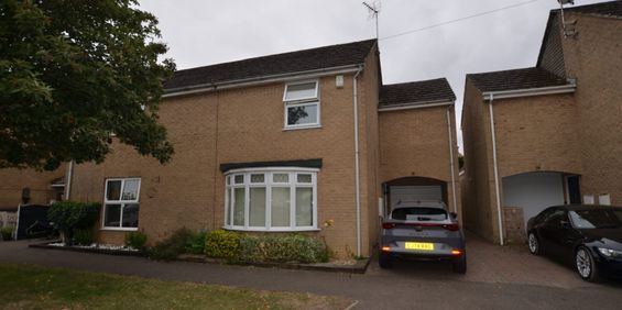 Main Street, Ailsworth, PE5 - Photo 3