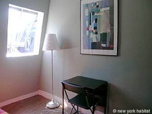 Logement à Paris, Location meublée - Photo 3