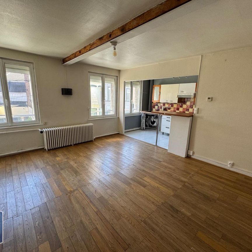 Location Appartement 2 pièces 52m² LILLE 59000 - Photo 1