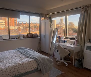 5 Bed Flat, Liverpool, L3 - Photo 2